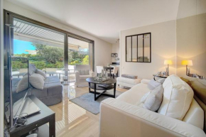 IMMOGROOM - Close beaches - Terrace with sea view - pool -AC